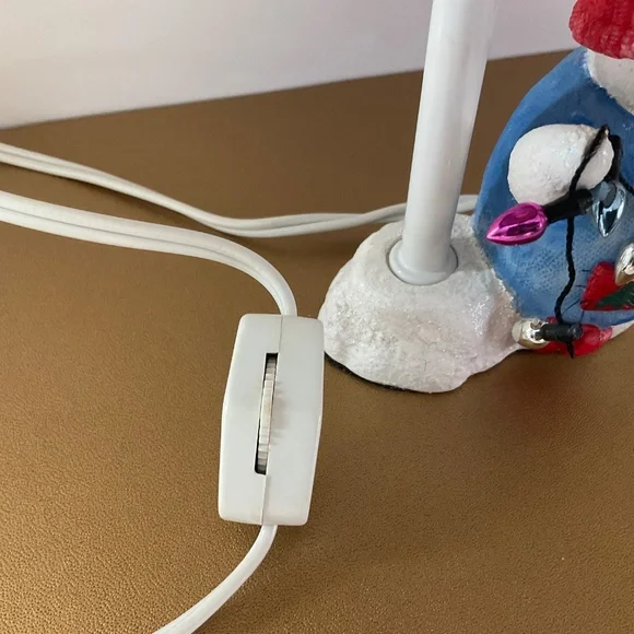 Snowman Night Light – Festive Holiday Decor – 3” Long Vintage - Picture 4 of 7